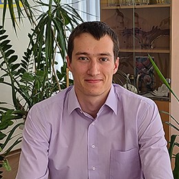 Жовмір Павло Олегович Жовмір Павло Олегович