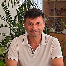 Златов Анатолій Іванович Златов Анатолій Іванович